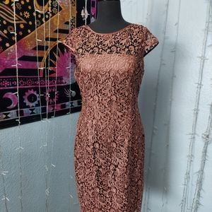 Adrianna Pappel size 10 rose gold dress